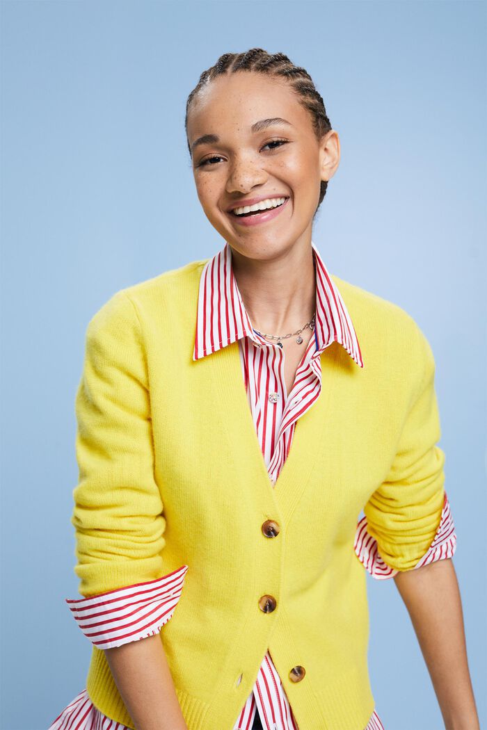 Cashmere V-Neck Cardigan, YELLOW, detail image number 3