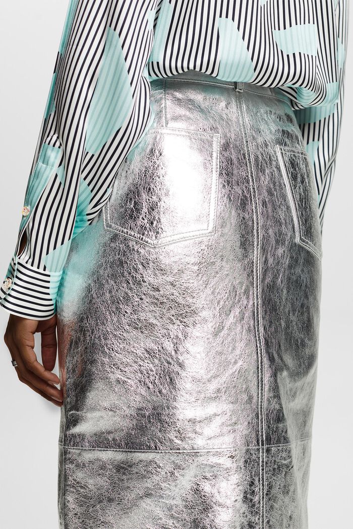 Coated Metallic Leather Skirt, LIGHT GREY, detail image number 3