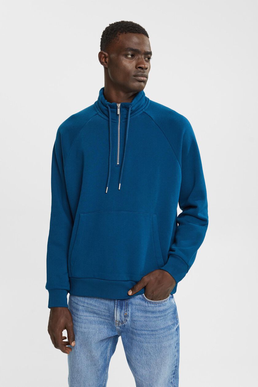 Half zip sweatshirt